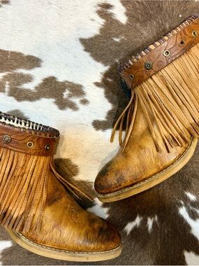 Vintage Tan Leather Fringe Ankle Booties